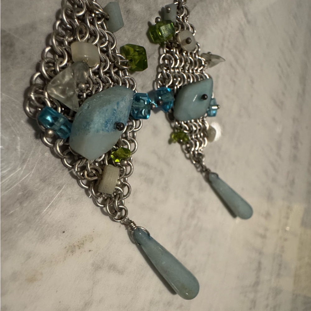 Liz Palacios Silver Tone Mesh And Colored Gems Swarovski
Chandelier Earrings - Picture 7 of 10